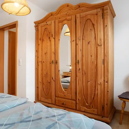 Haus Hilebrand كريسبرون ام بوندنس