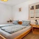 Haus Hilebrand 아파트 *